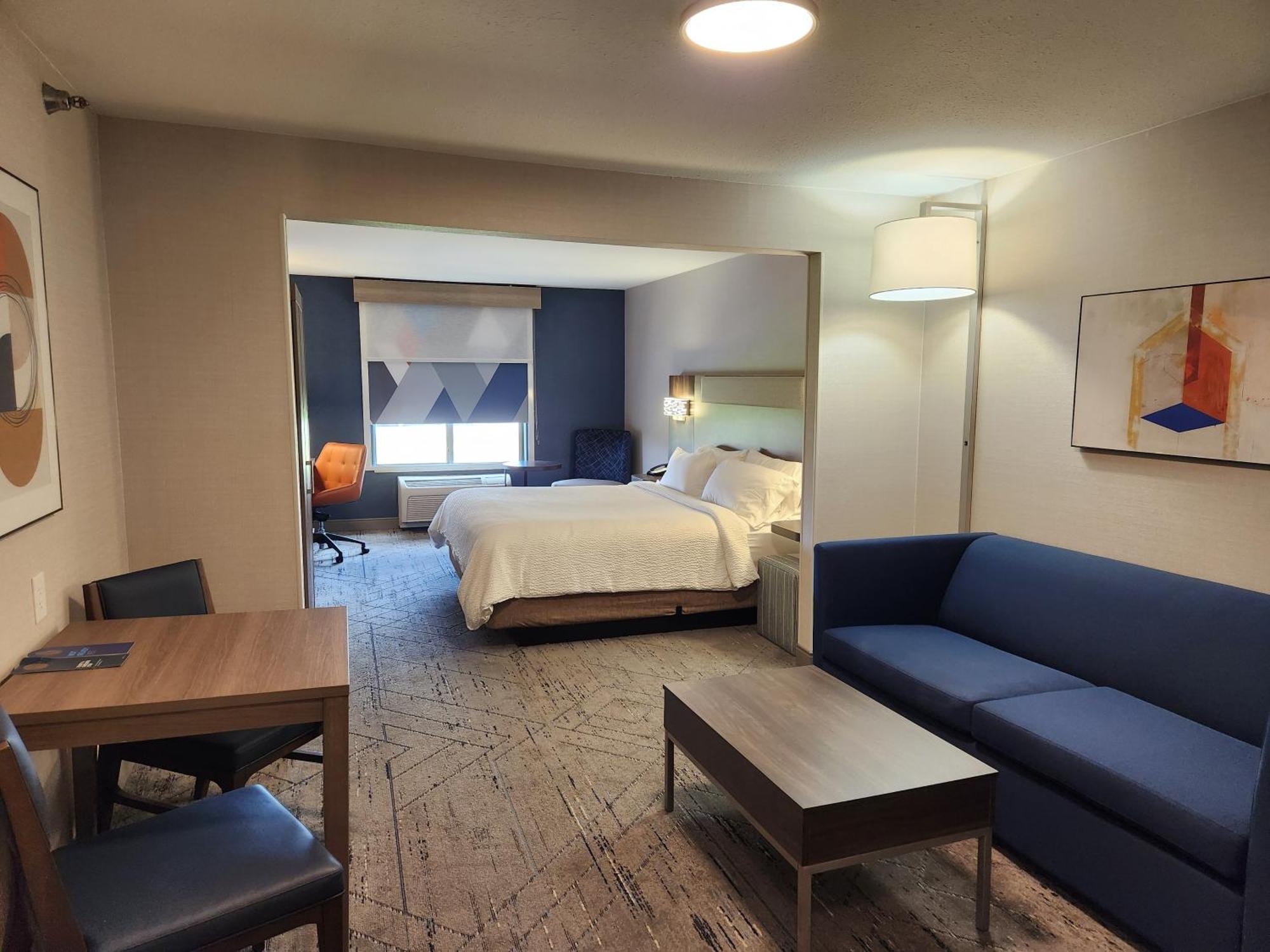 Holiday Inn Express Hotel & Suites Crawfordsville By Ihg Exterior foto